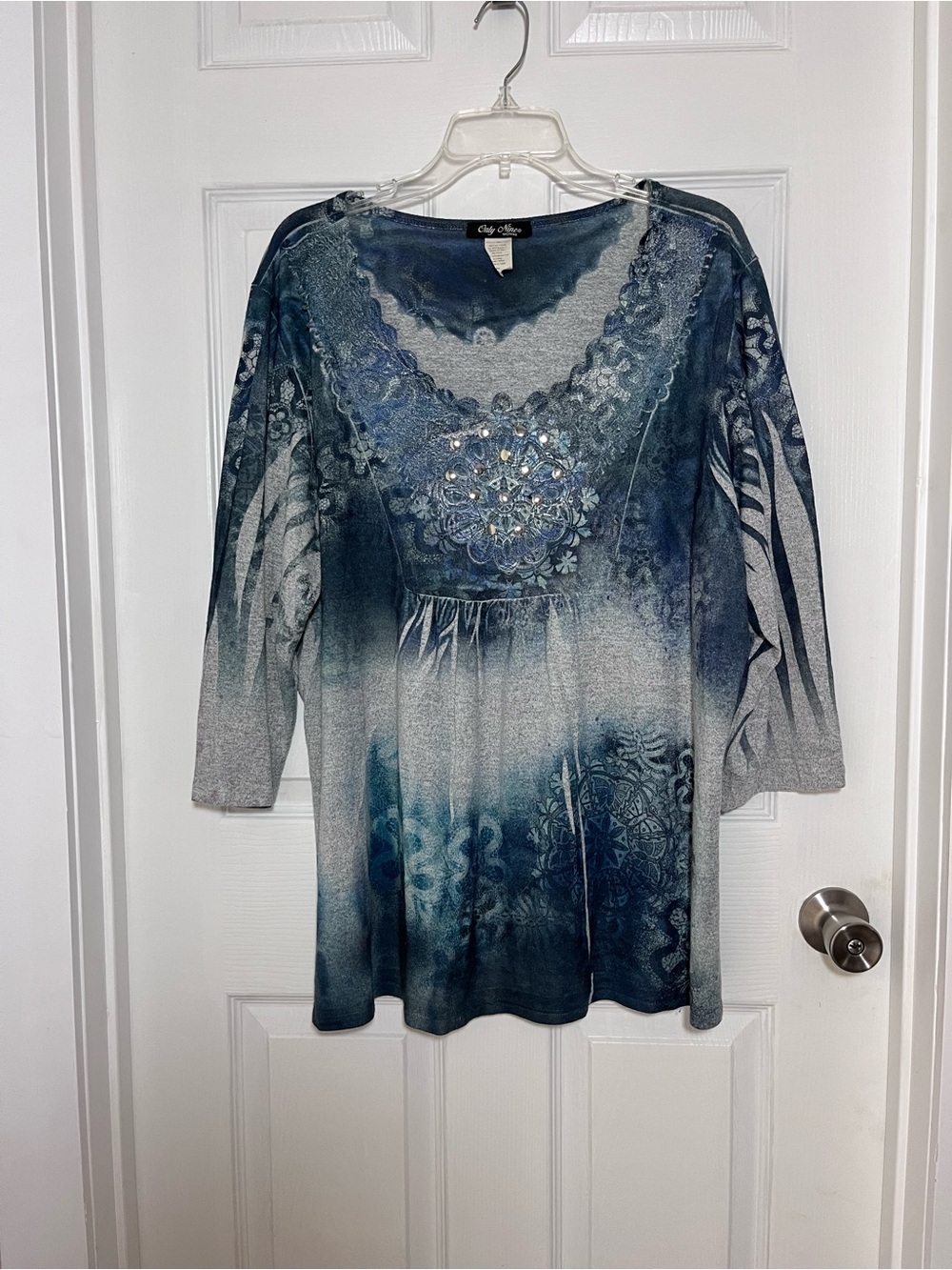 Only Nine Plus Blue Ombre Lace-Accent Tunic Top with Embellished Front